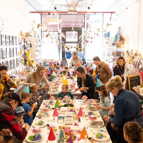 Arts & Crafts Station1