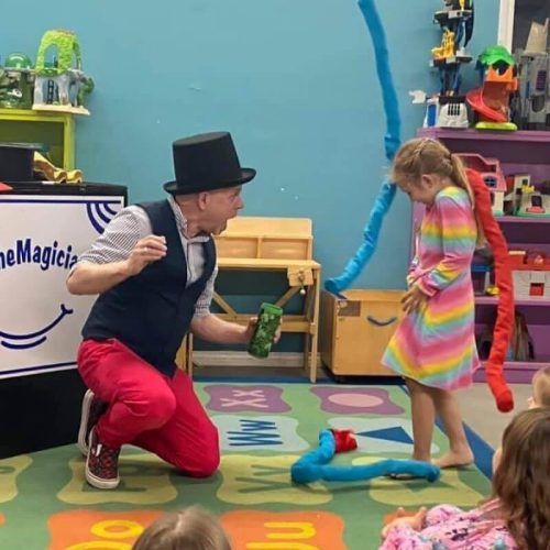 kids and magician tricks